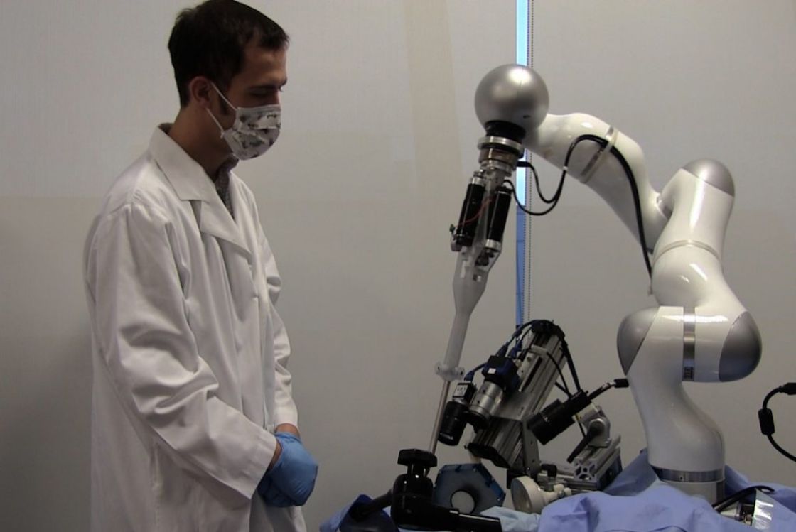 Искусственный интеллект аппарат. Smart Tissue Autonomous Robot. Smart Tissue Autonomous Robot (Star). Искусственный интеллект в медицине. Роботы в медицине.
