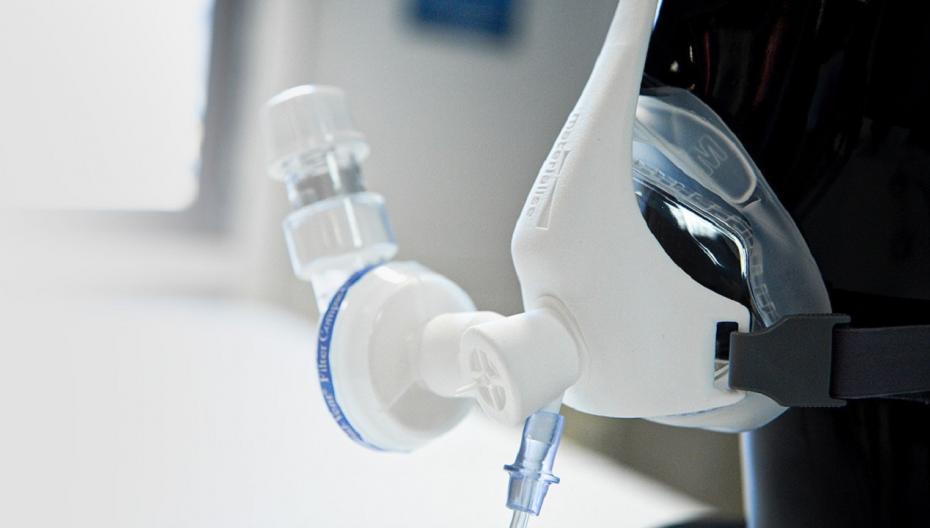 Дыхательная система, помогающая уменьшить потребность в аппаратах ИВЛ