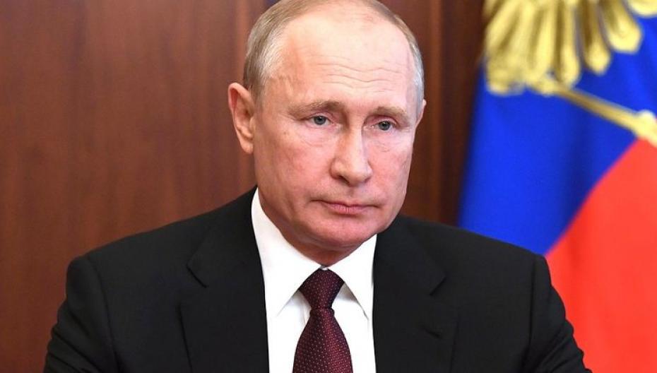 Владимир Путин подписал Закон о льготах для участников цифрового рынка