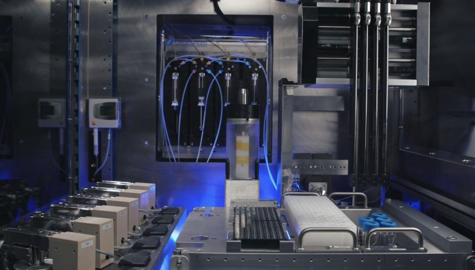 IBM построила новую лабораторию по созданию лекарств, работать в которой можно полностью удаленно