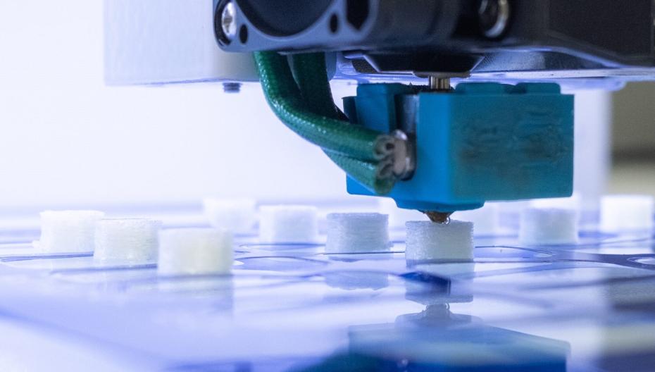 Превратить смартфон в 3D-принтер для печати персонализированных лекарств по требованию