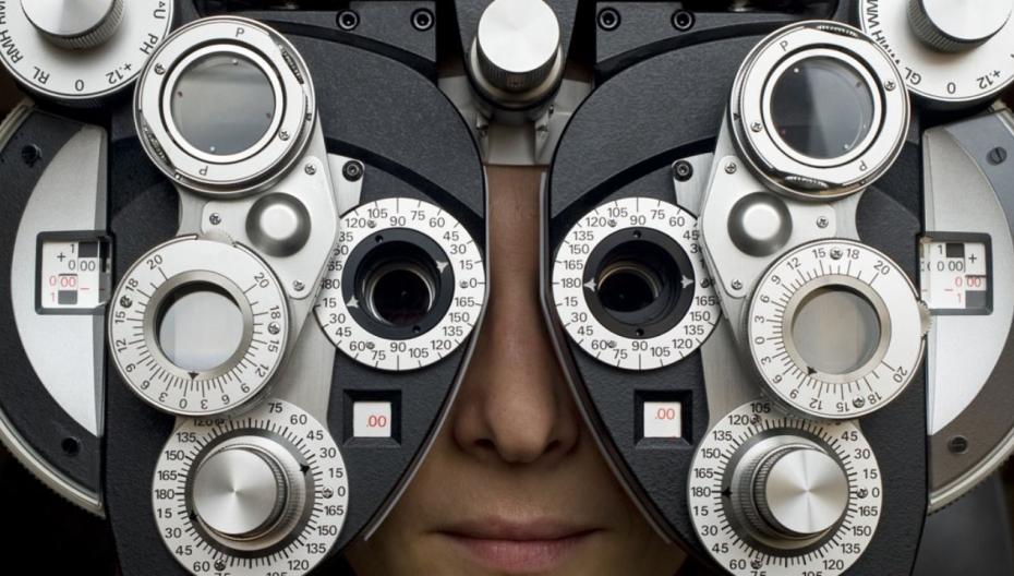 EyeQue VisionCheck: первая в мире автоматическая система проверки зрения для домашнего использования